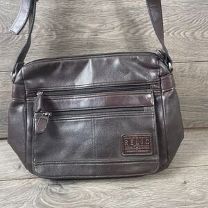 Relic Purse Vegan Brown Leather Crossbody Genuine Classic Adjustable Strap Bag